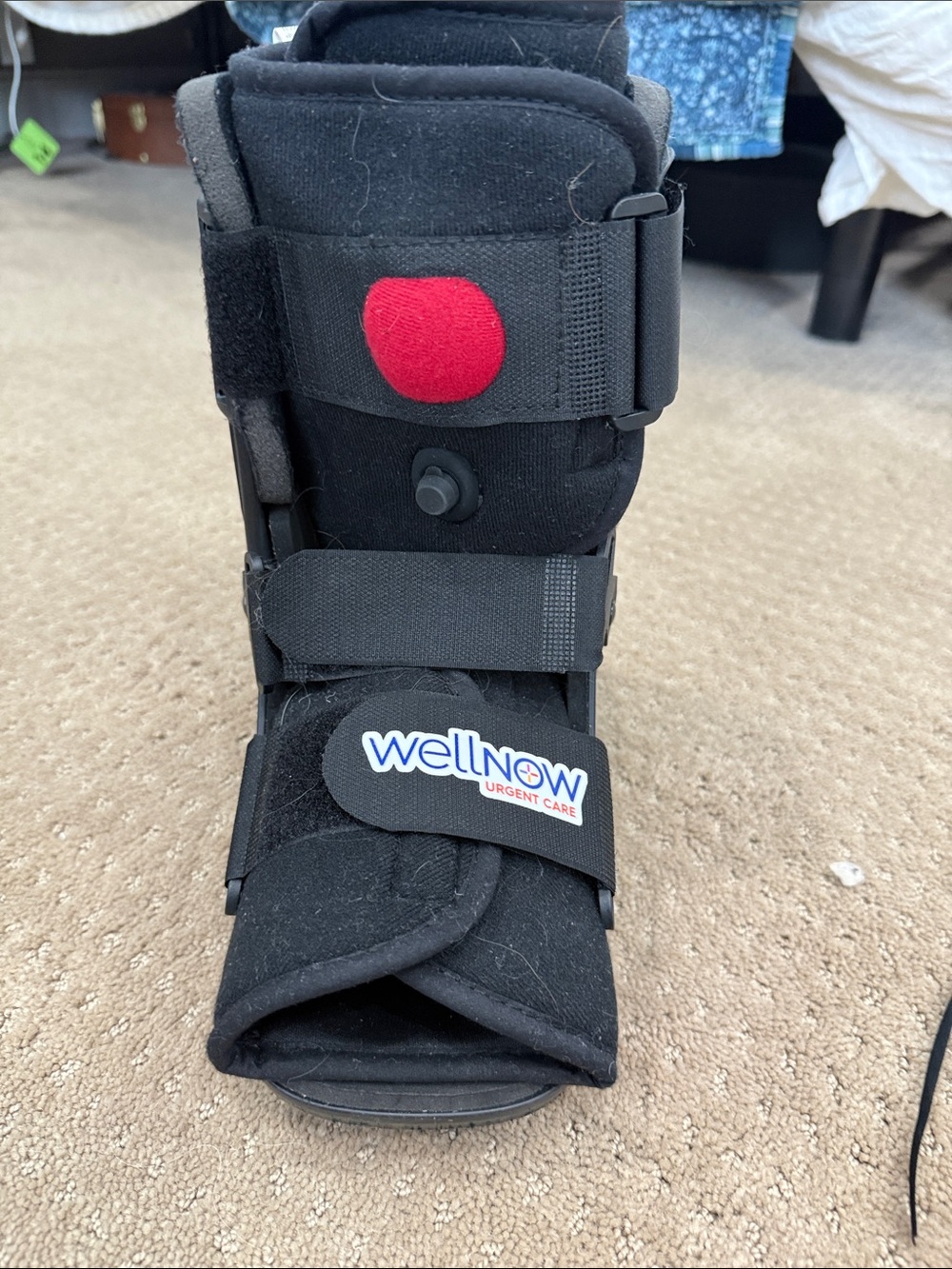 Black Pediatric Walking Boot -  Xs size mens 2-4.5 women’s 3.5-5.5